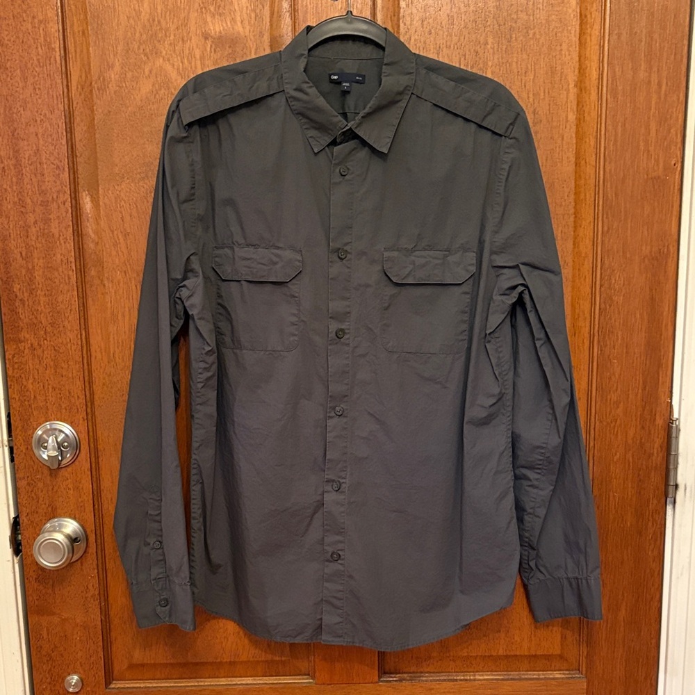 GAP Men's Charcoal Button Down Shirt Size L